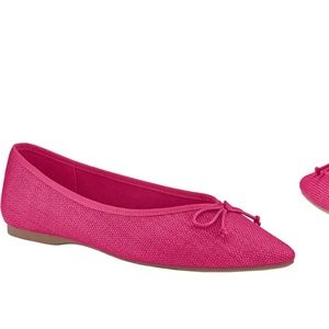 Goldfinch Ballet Flat (Women)
